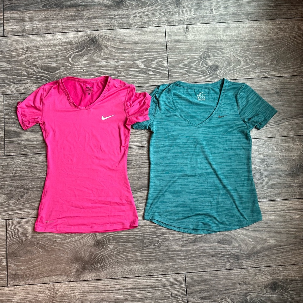 Blue and Pink Nike Short Sleeve T-Shirt Bundle